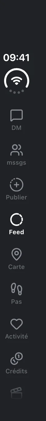 Capture d’écran de l’application mssgs: Le feed mssgs sur l’écran extérieur de l’iPhone Duo replié