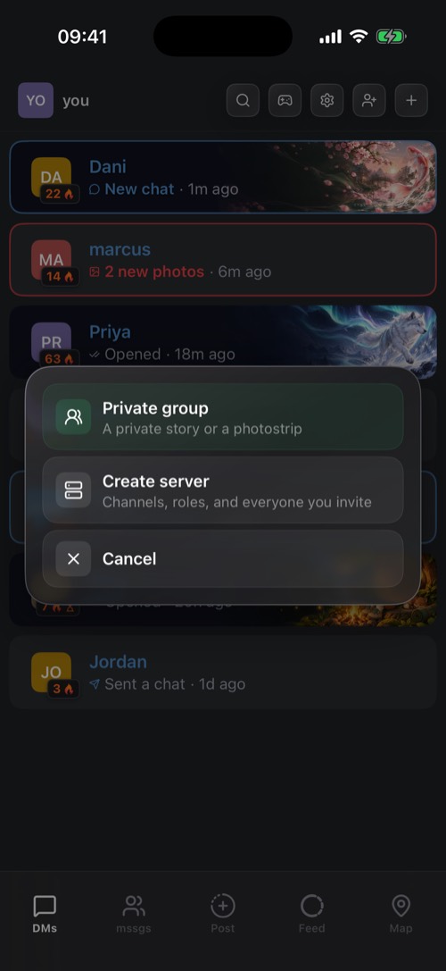 Menu tworzenia z opcjami Private group, Create server i Cancel