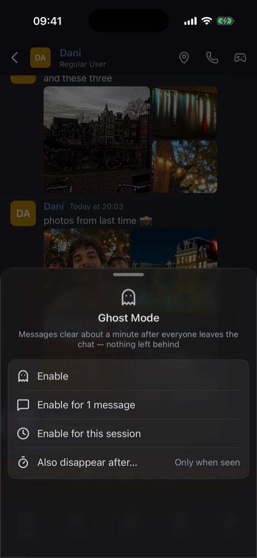 Screenshot of the mssgs app: Hold the ghost button for more choices